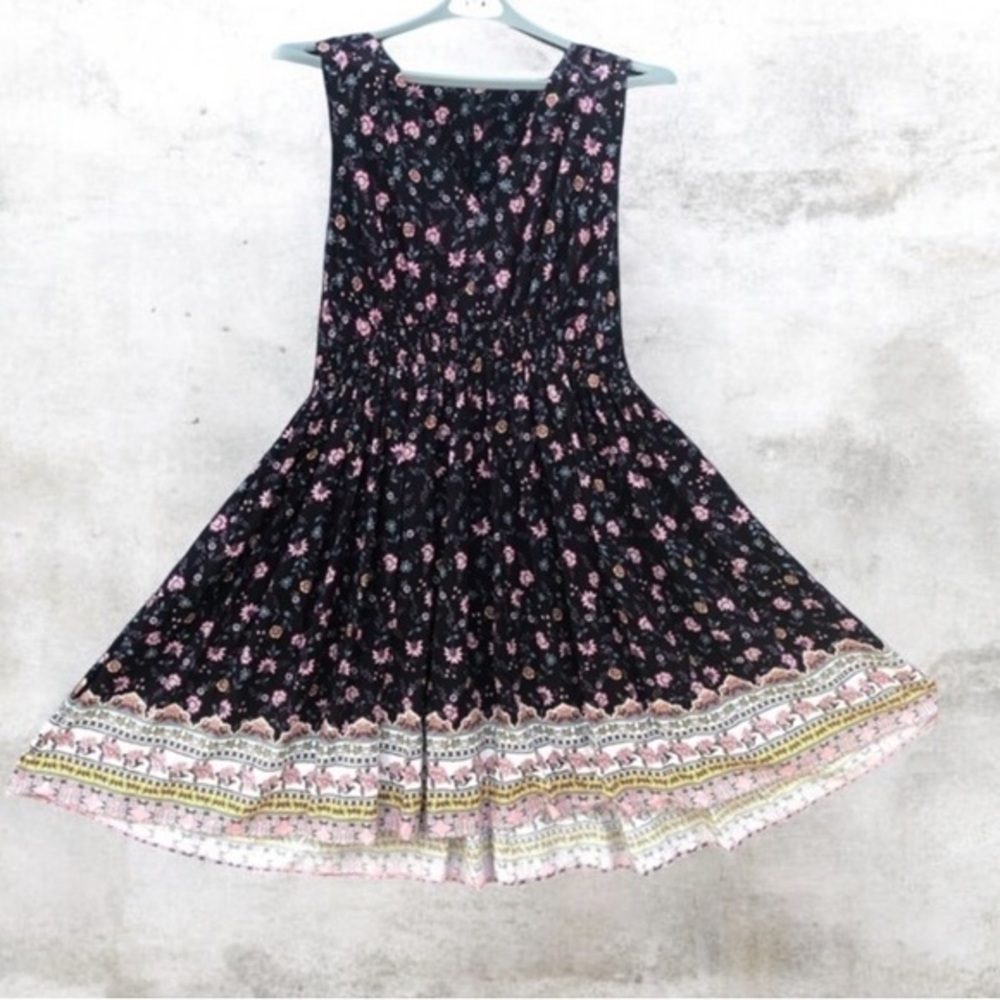 Small flowers design dress